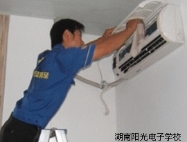 ���{(di��o)�S����Ӗ�WУ