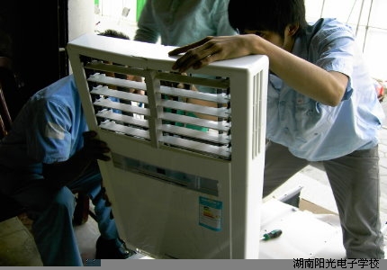 ���{(di��o)�S����Ӗ�WУ